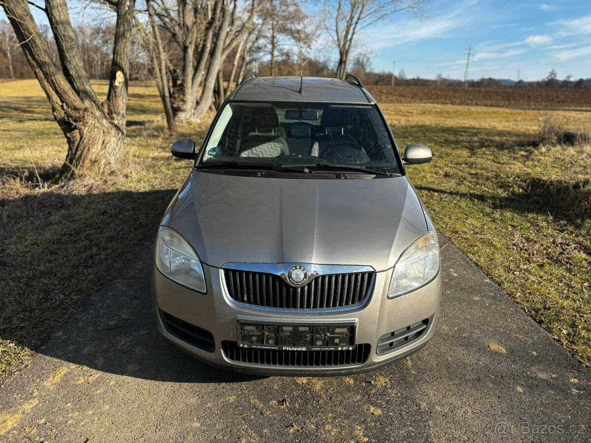 Škoda Roomster 1.4i 16v 63kW, RV 2008, Klima, Nová STK - 8