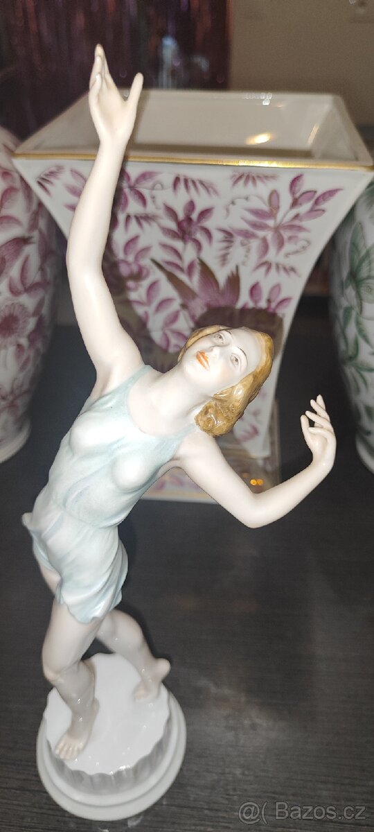 Soška Rosenthal. - 8