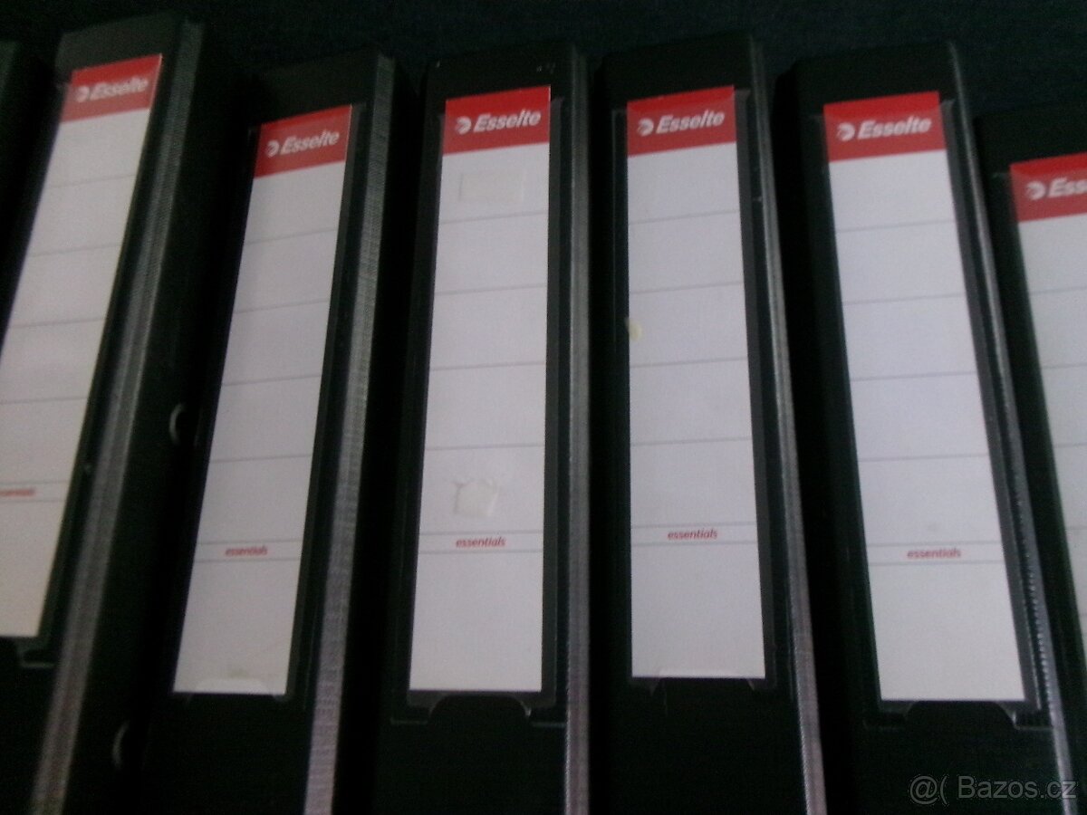 24 pákových pořadačů Esselte Economy A4, 5 cm. - 8