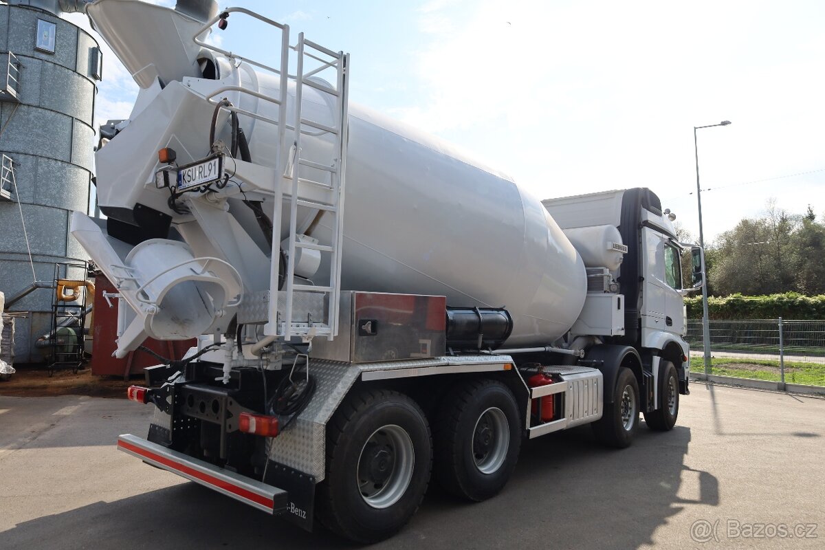 Mercedes-Benz AROCS 3251 - 8