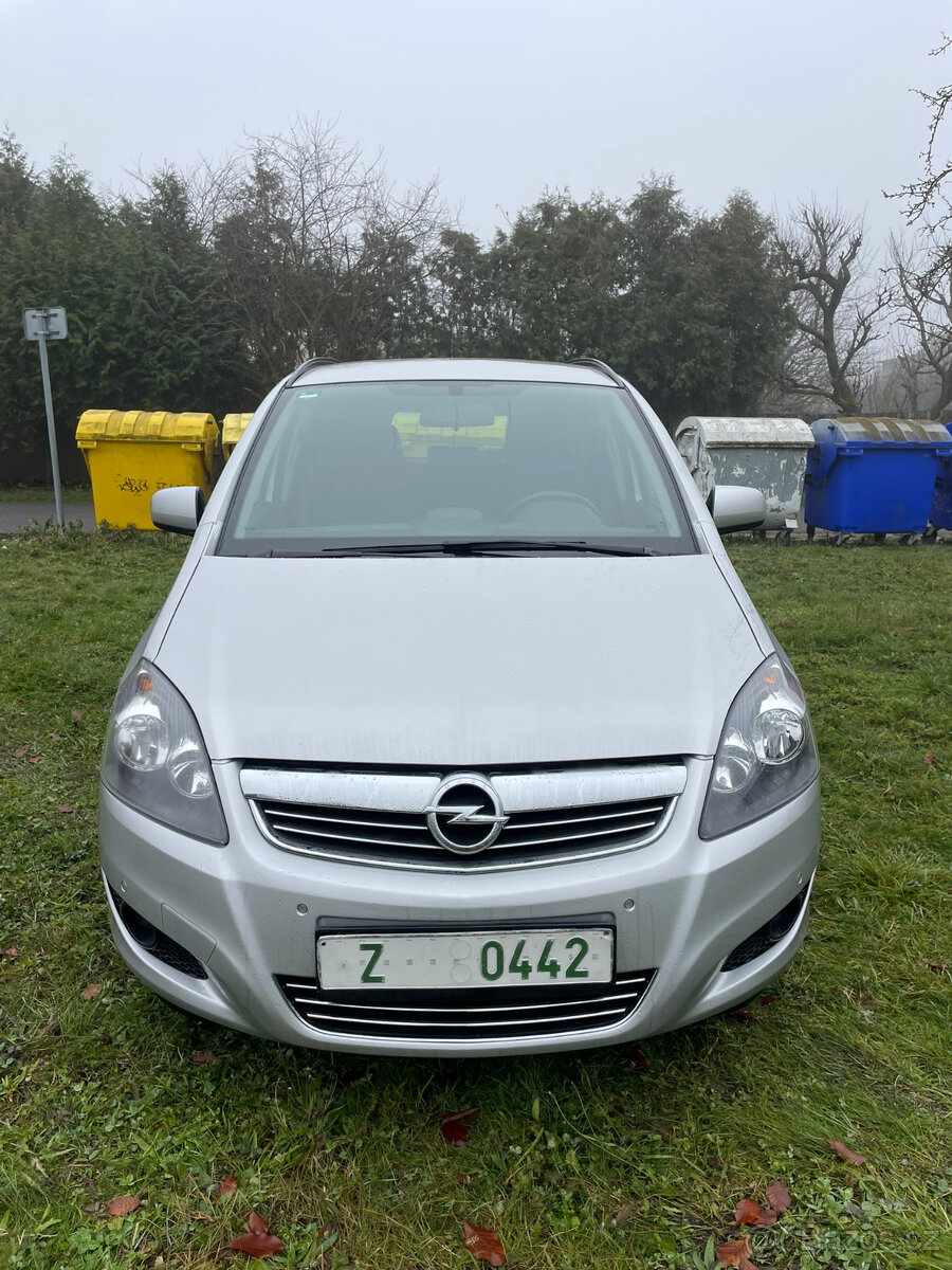 Opel Zafira B, 1.8, 103kw, benzin, 7 míst, 79tis km - 8
