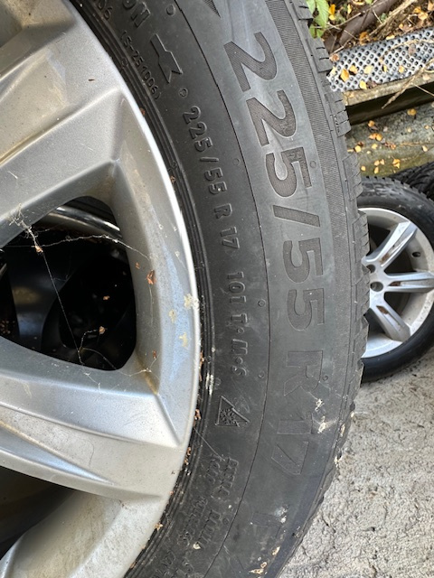 ALU disky Volvo 17", 5x108, 8x17", ET42, zimní 225/55/17 - 8