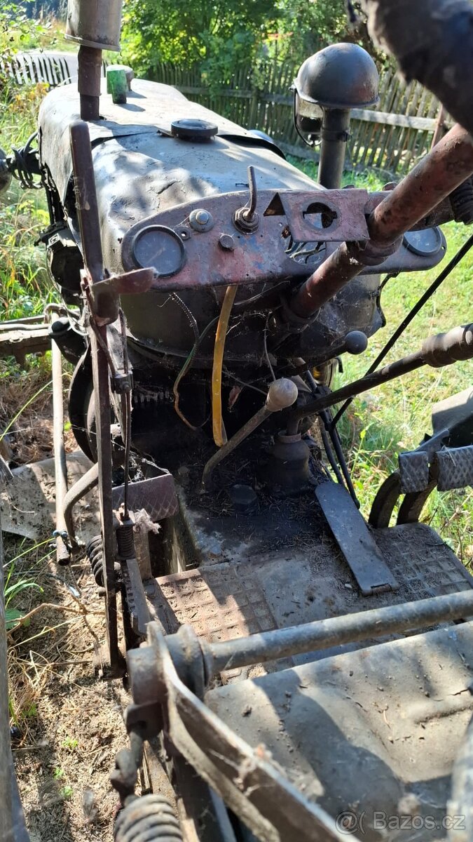 Prodám traktor Zetor 25 A - 8