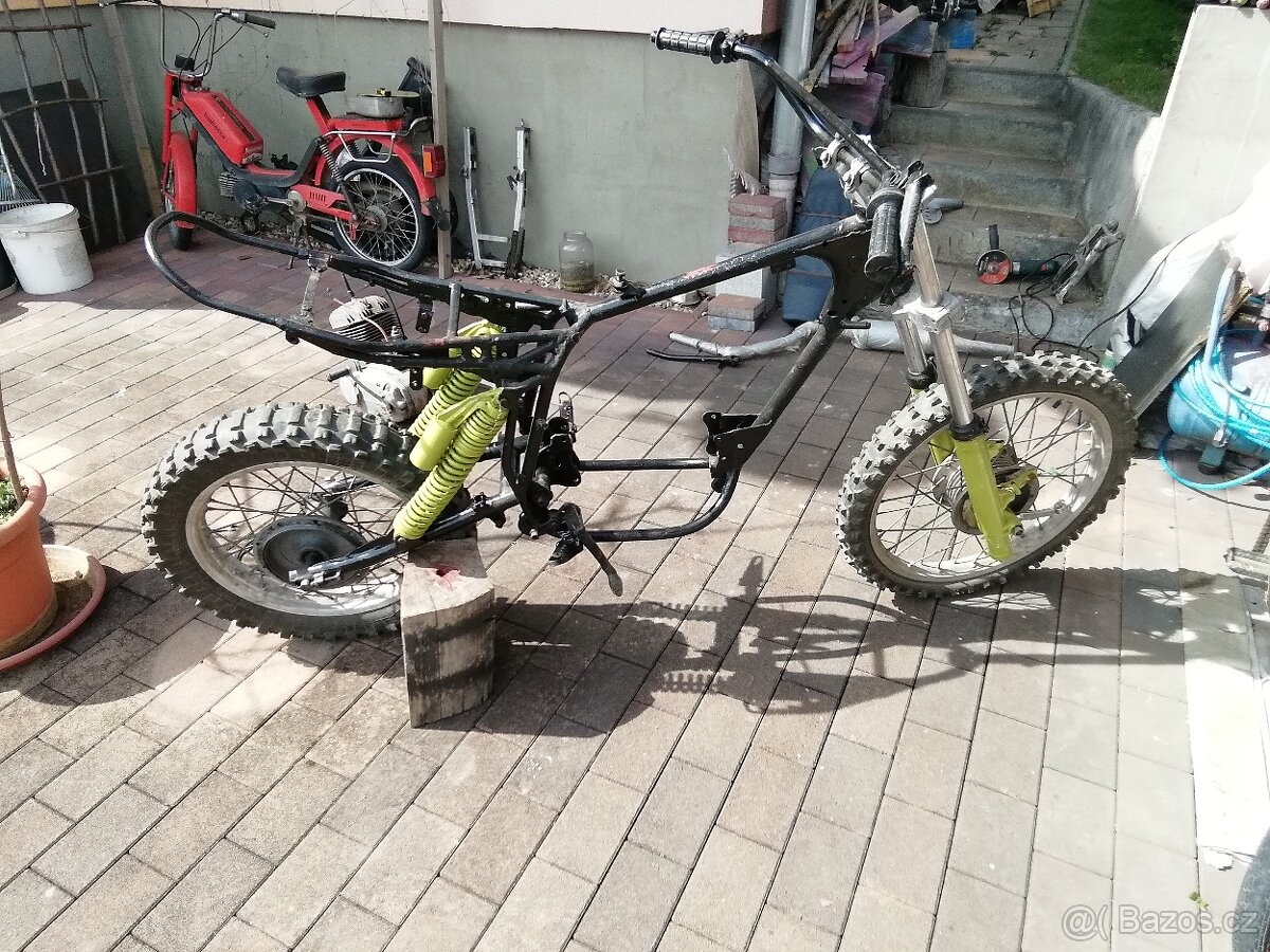 Predam CZ cros bez motora. - 8