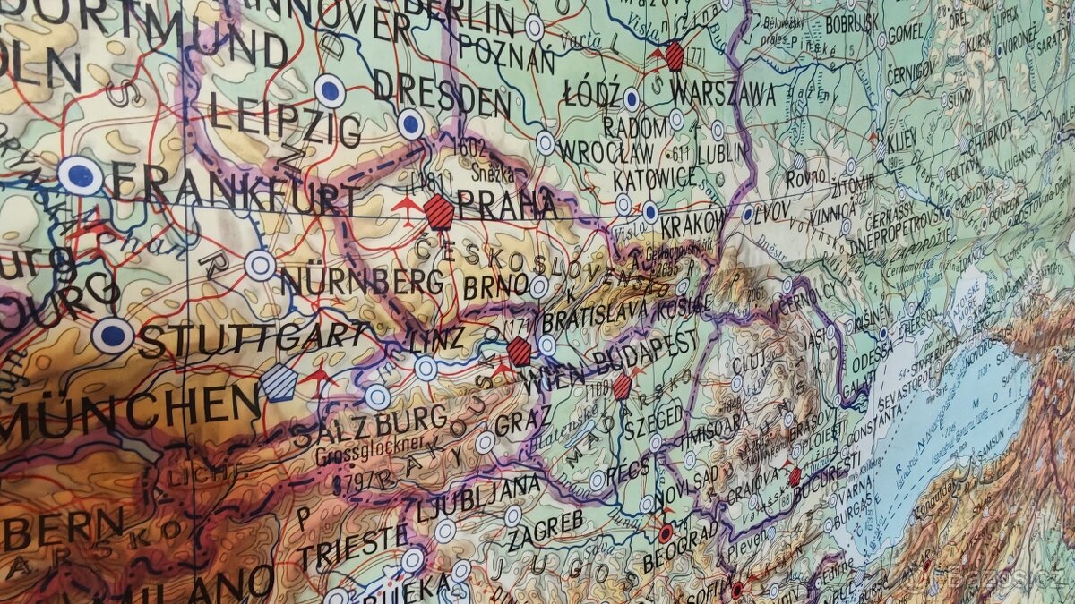 Školní mapa Evropy - 8