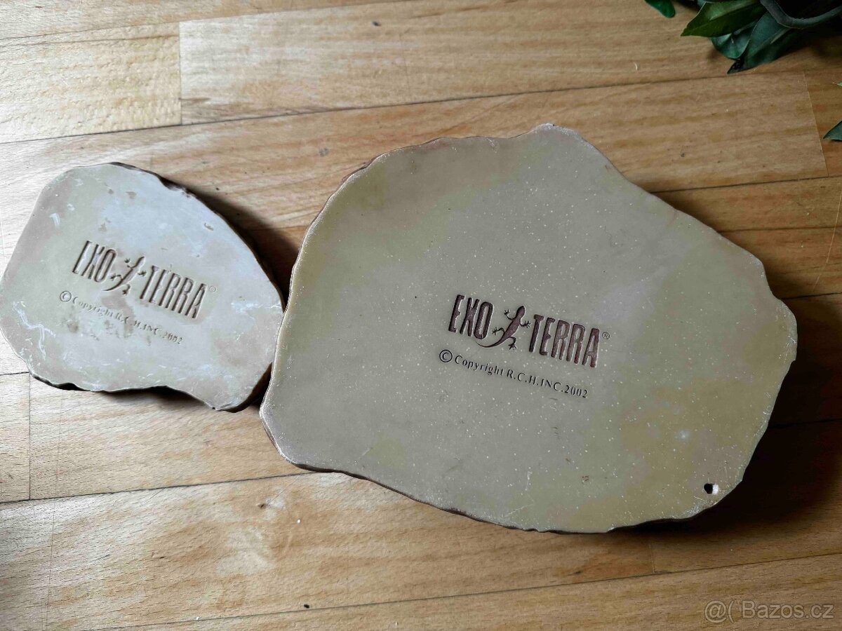 Terárium 90×45×45 s vybavením - 8