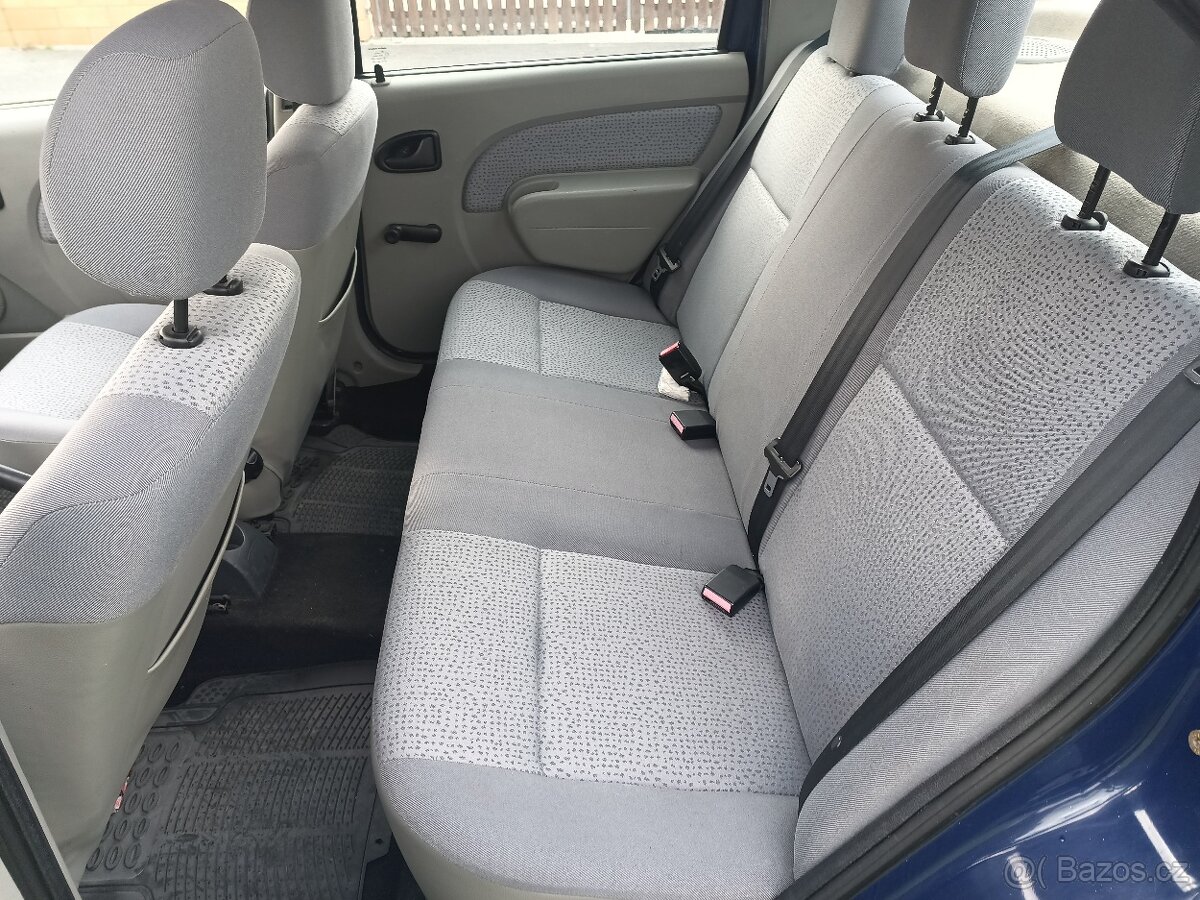 Dacia Logan 1.6i 2006 - 8