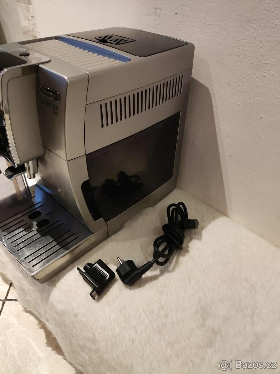Automatický kávovar De'Longhi Dinamica Plus ECAM 370.95 S - 8