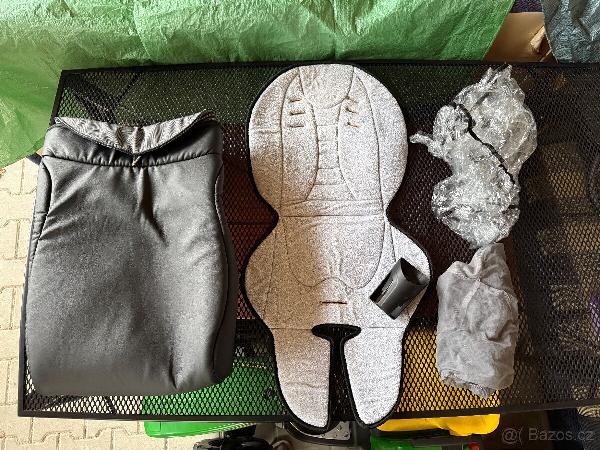 Kočárek dvojkombinace - 8