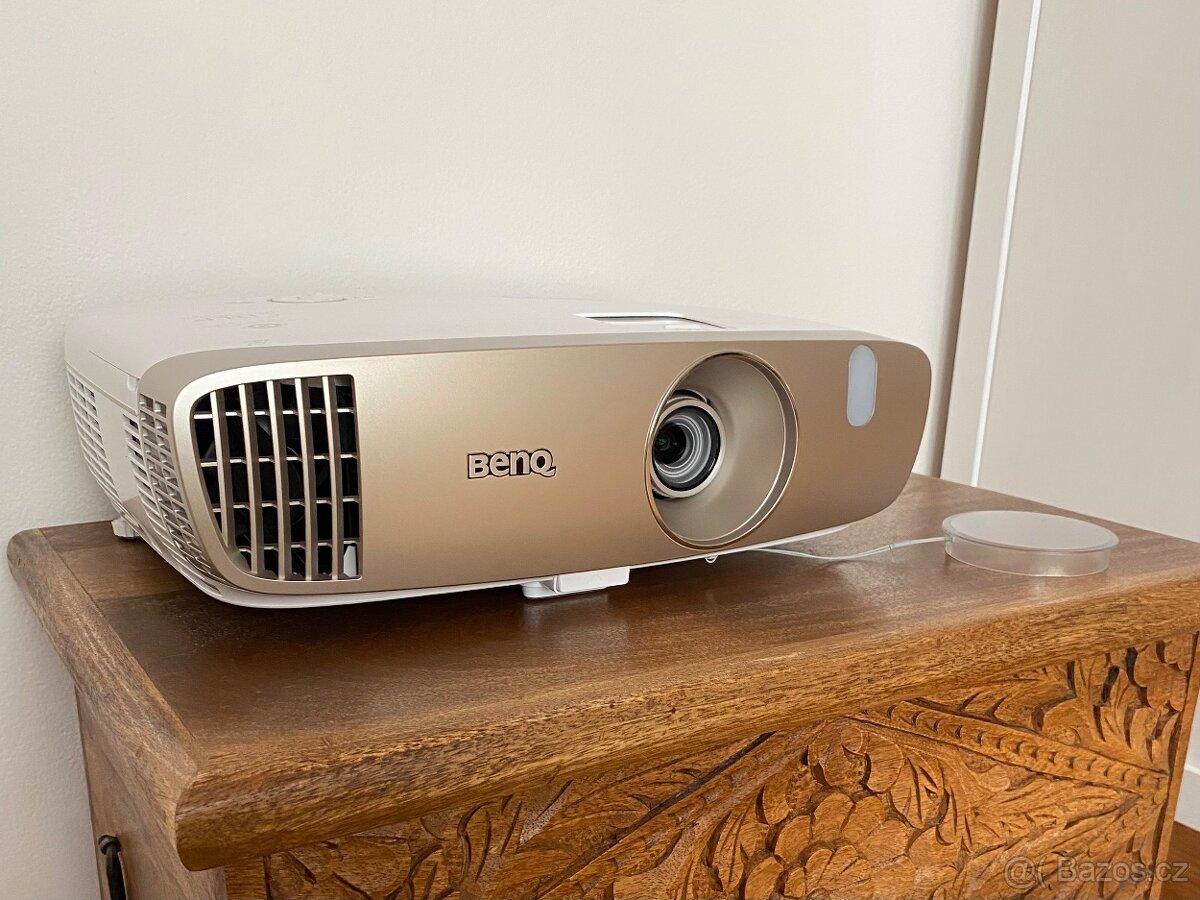 Full HD projektor BenQ W2000 s Rec.709 - 8