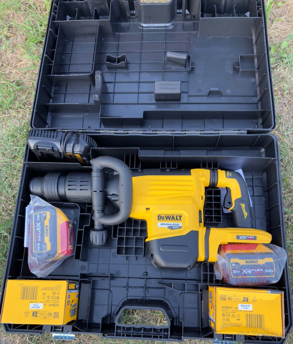 Dewalt DCH892 bouraci kladivo sds max - 8
