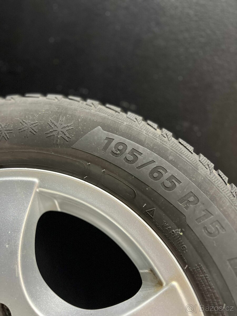 Mercedes-Benz ALU disky 15" - 8