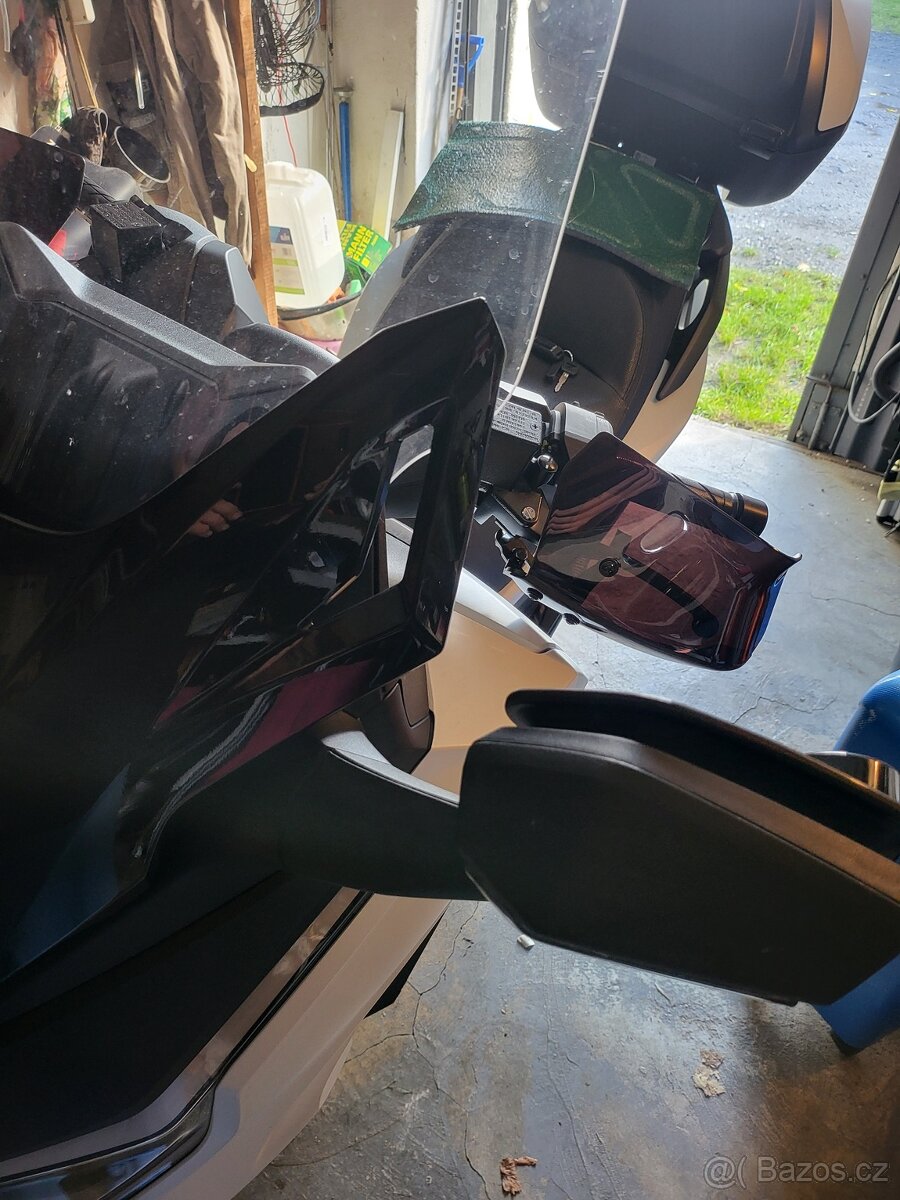 Honda Forza 125 ABS Smart TOP Box , matná bílá perleť 2025 , - 8