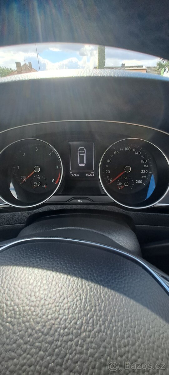 Volkswagen Passat 2.0 TDI 110kW HIGHLINE - 8