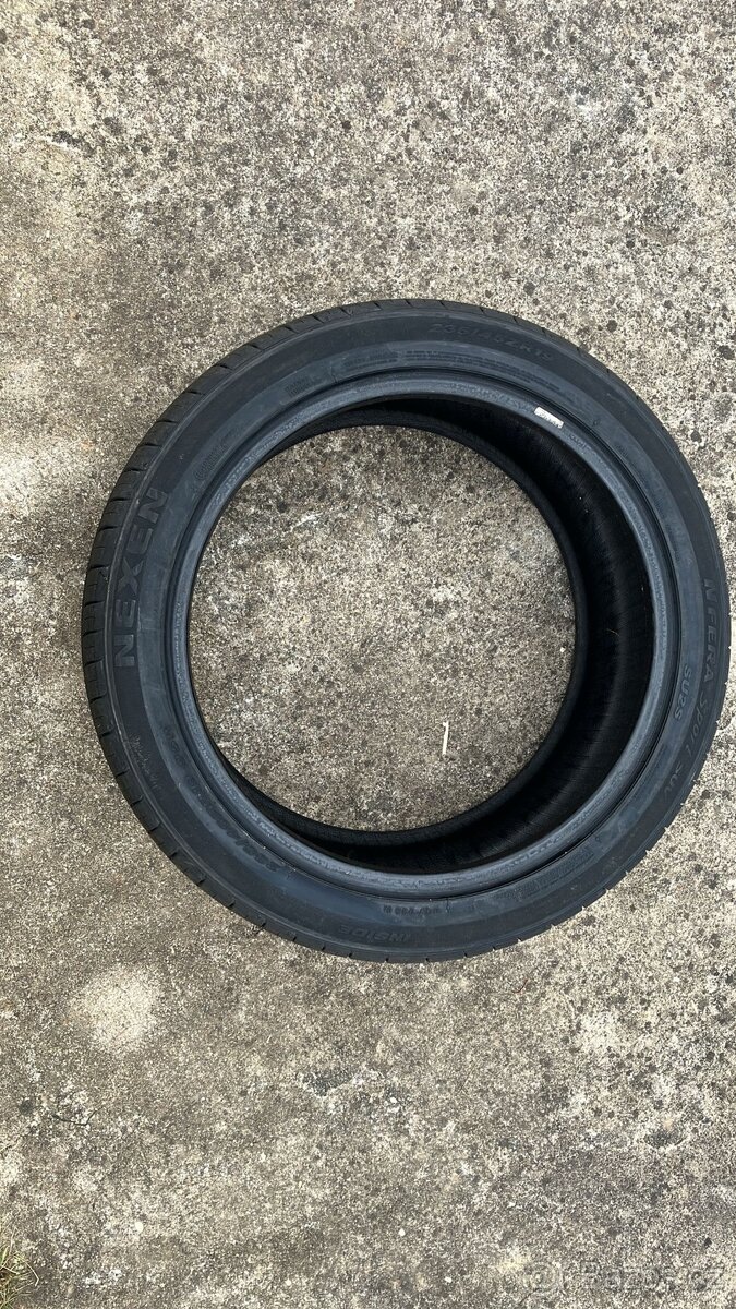 Nexen 235/45 zr19 n'fera sport - 8