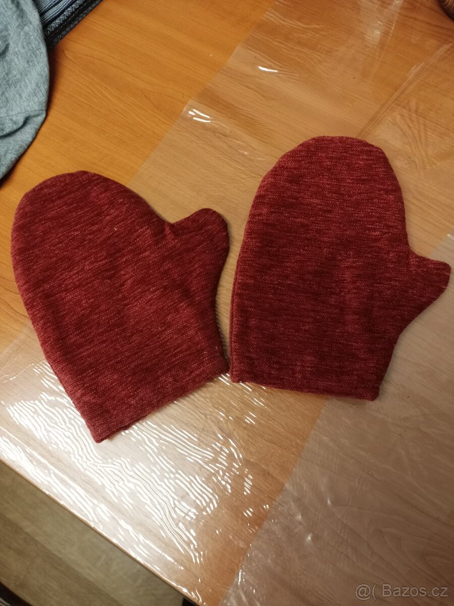 Černé chňapky - 8