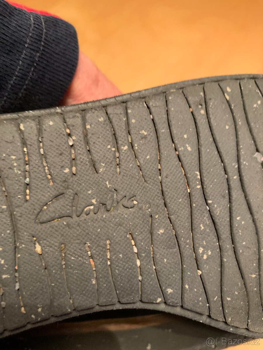 kotníkové kožešinové kozačky zn. Clarks - vel. 38 - 8