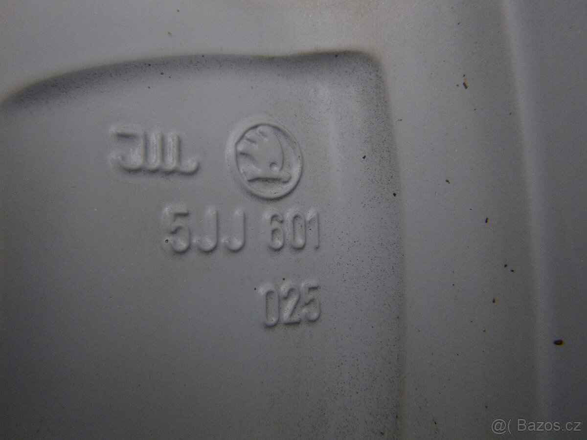 Letní alu originál Škoda Rapid / Fabia III 5x100 6Jx15 ET38 - 8