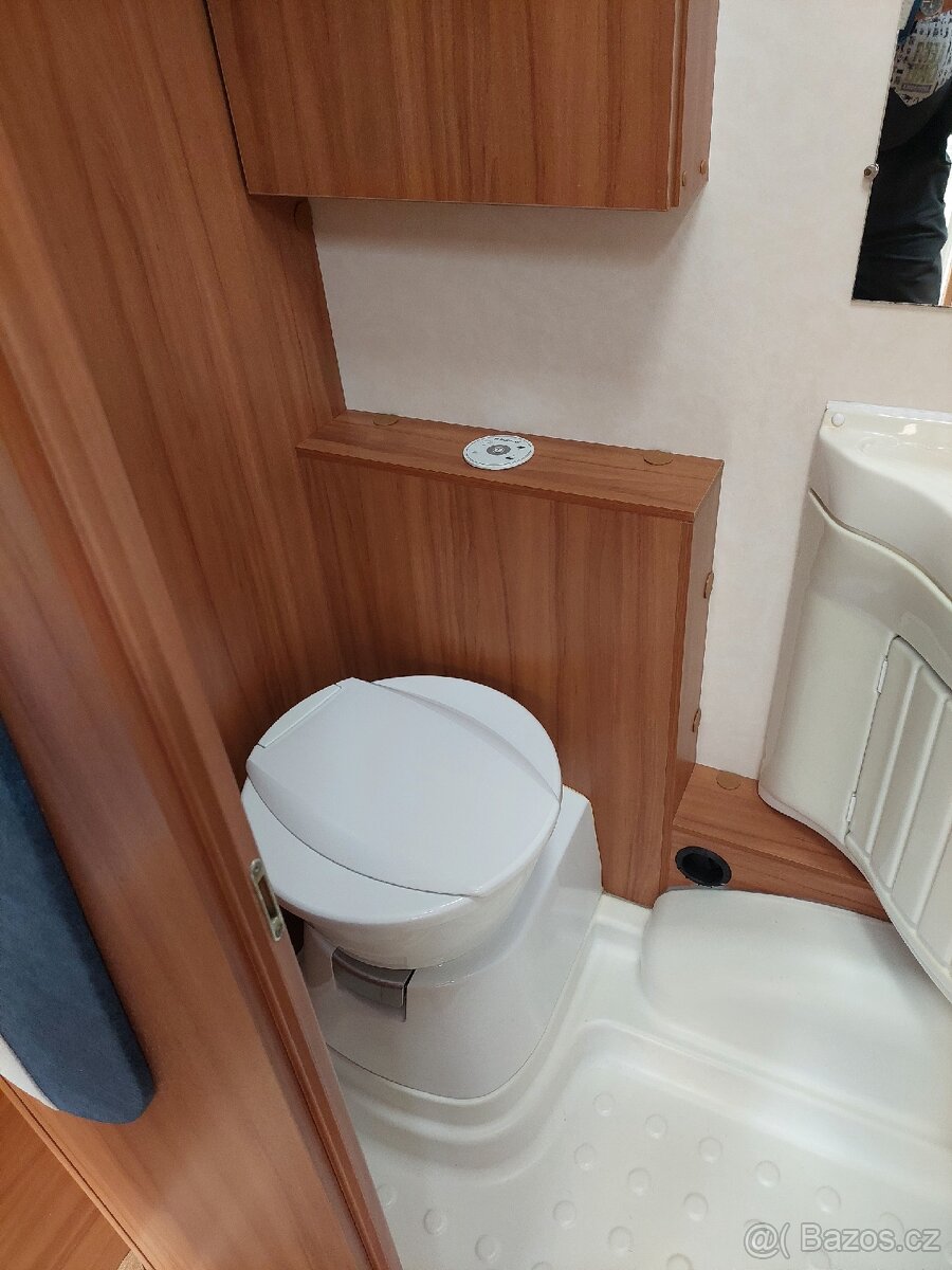 Karavan Weinsberg - 8