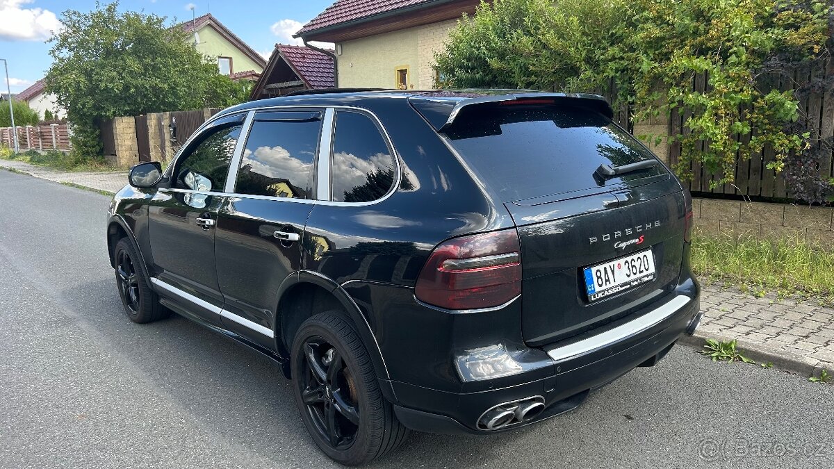 Porsche Cayenne 957 facelift, 4,8 V8 atmosféra - 8
