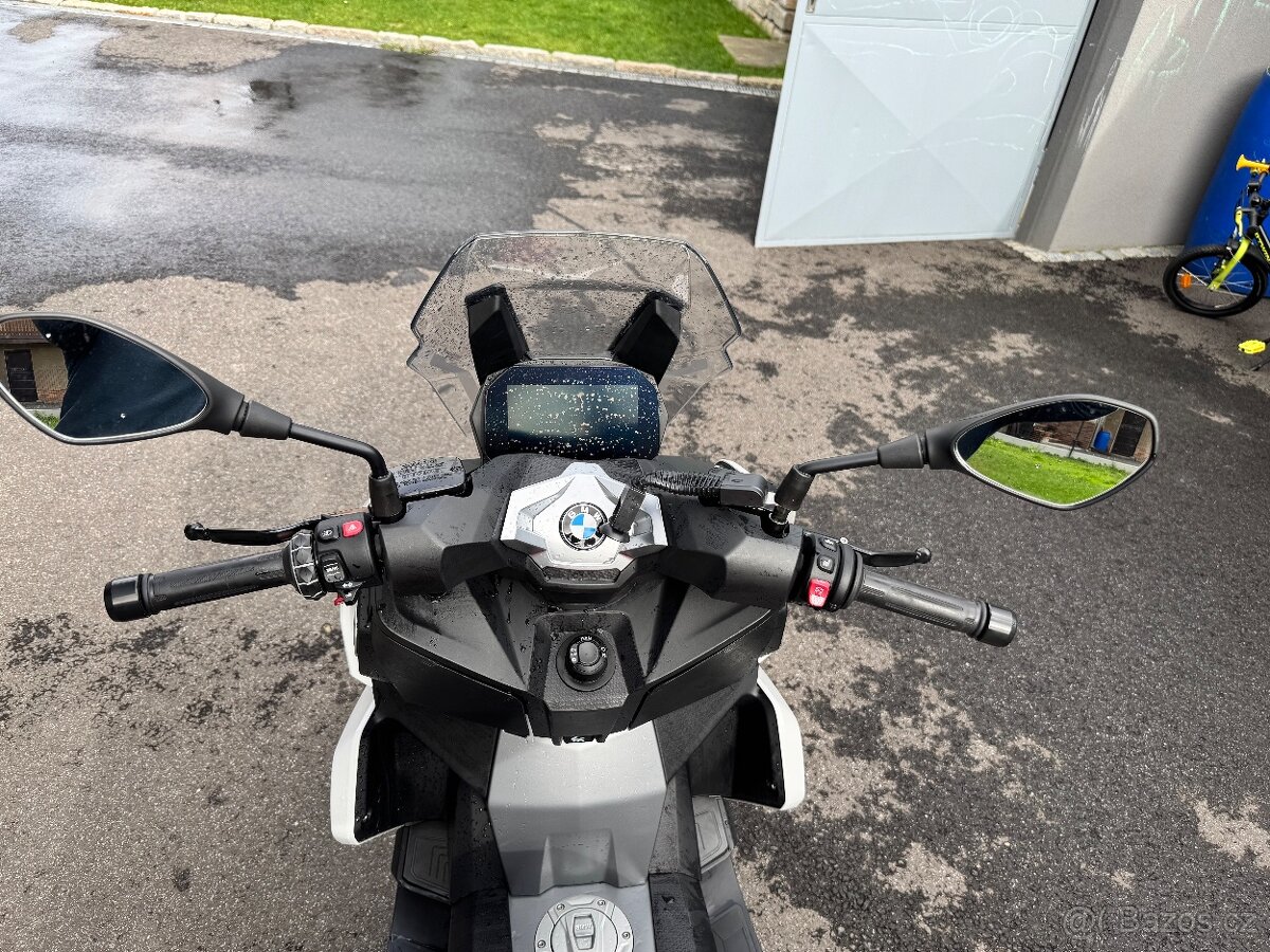 BMW C400x - 8