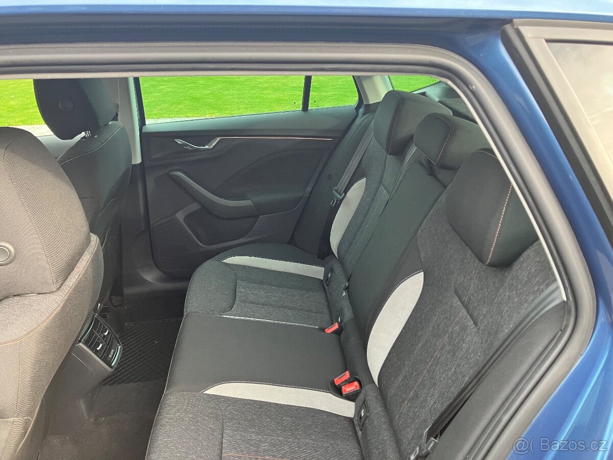 ŠKODA KAMIQ 1.5 TSI 110 KW Full Led - 8