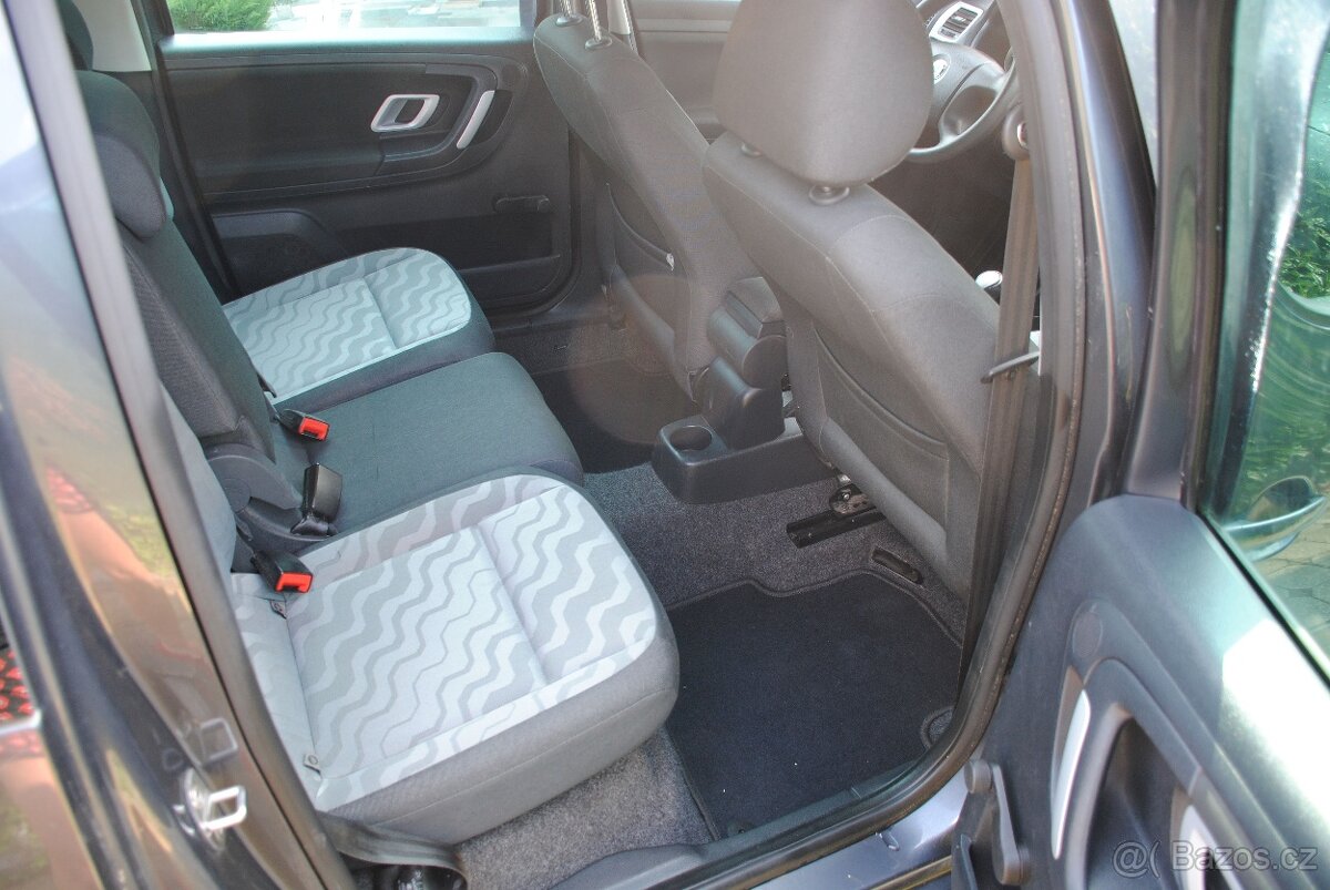 Škoda Roomster 1.2 51kW - climatronic - výhřev sedadel - 8