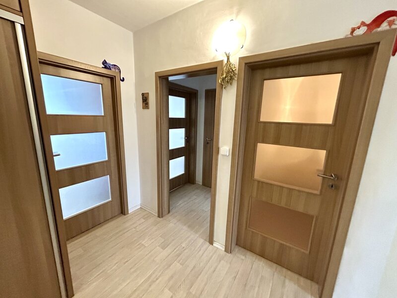 Prodej prostorného bytu 4+1, 4x lodžie, Hradce Králové. - 8