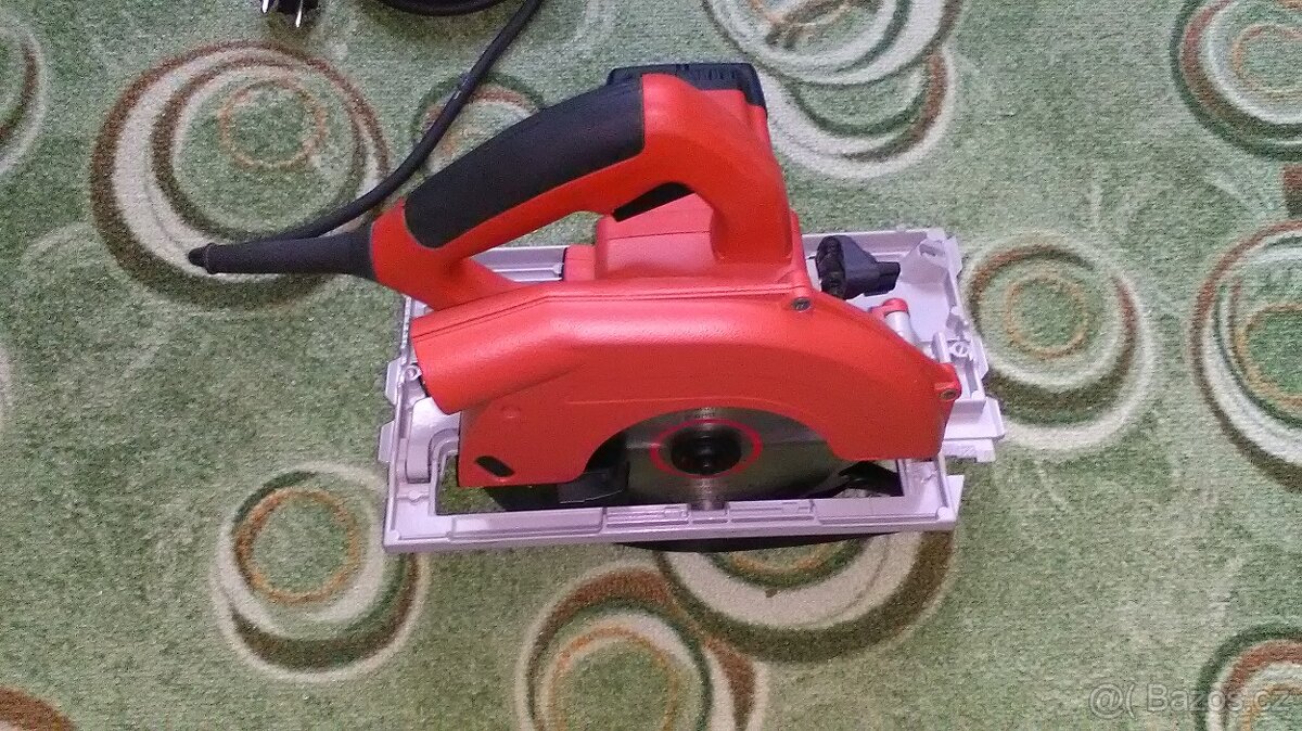 Prodám nový mafl - okružní pilu Hilti WSC 155 - 8