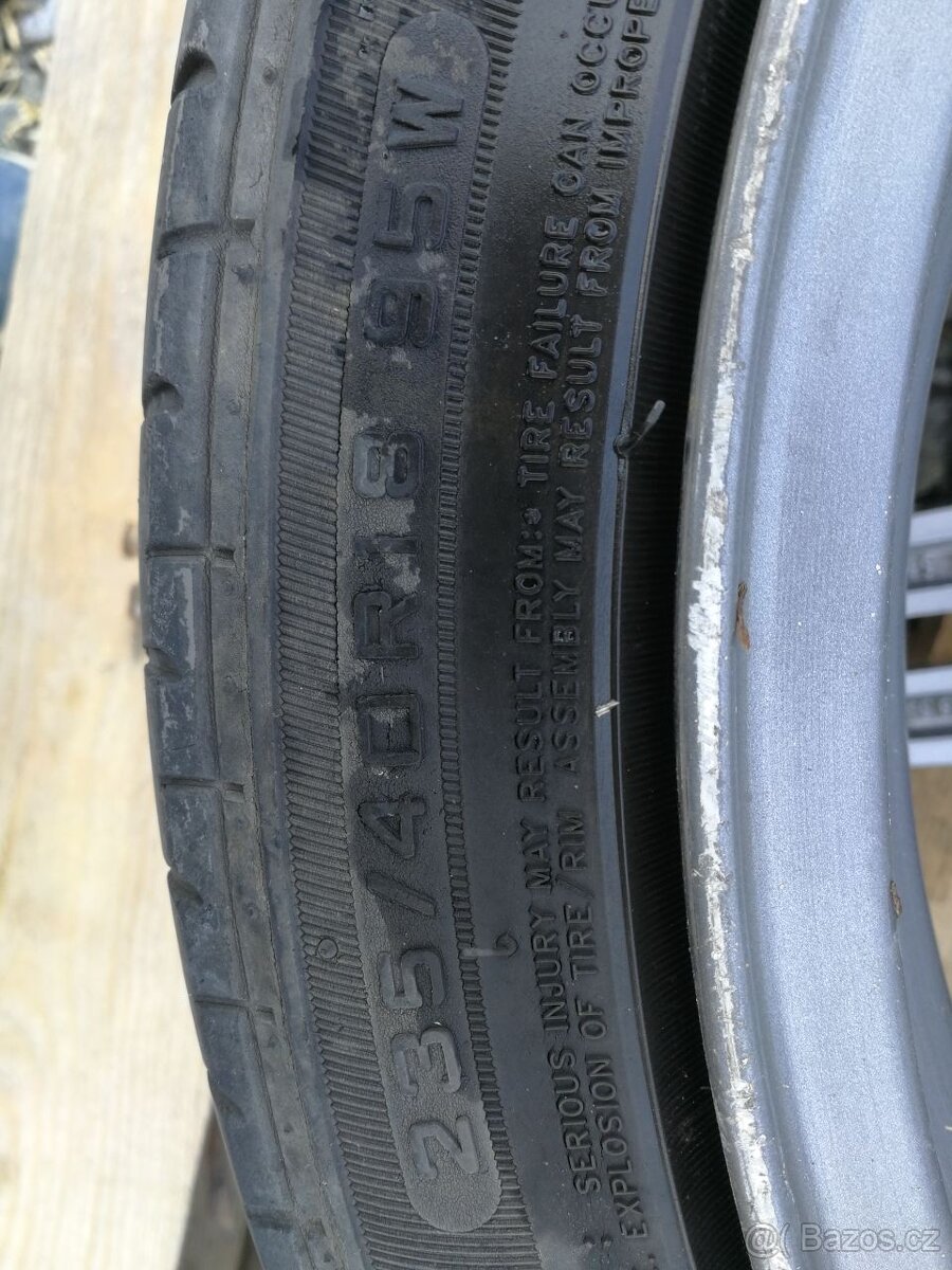 BMW Alu kola 18" - letní pneu - 8