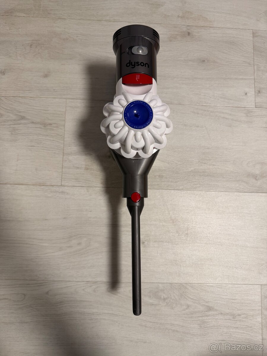 Dyson V7 Cord Free - 8