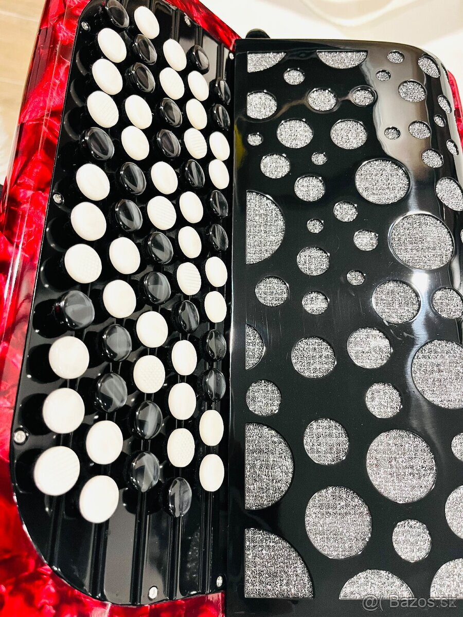 Predám nový akordeón Beltunica- chromaticky B Griff -72 BASO - 8