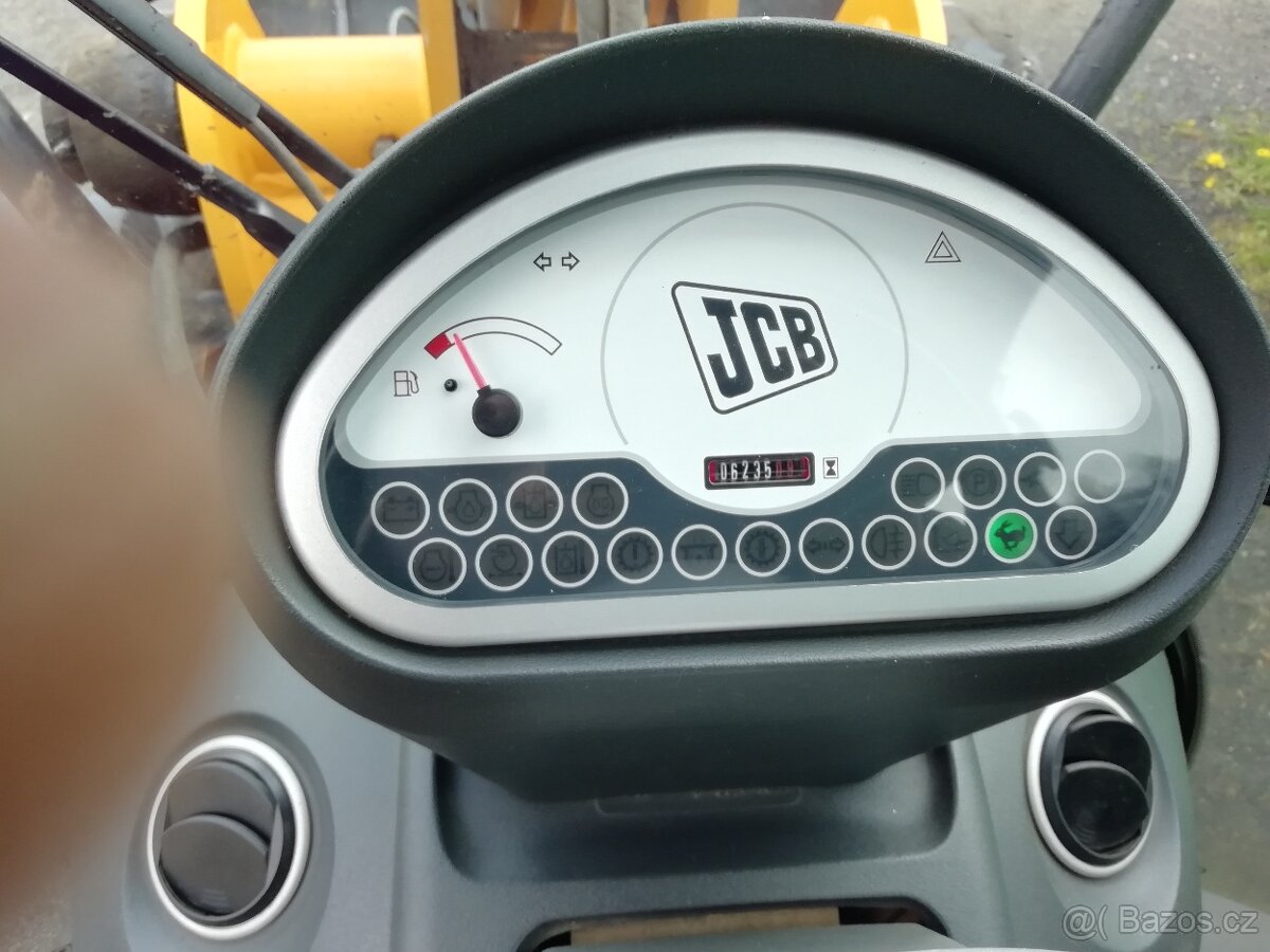 Kloubový nakladač JCB 409B, r.v. 2014, najeto 6200 Mth, - 8