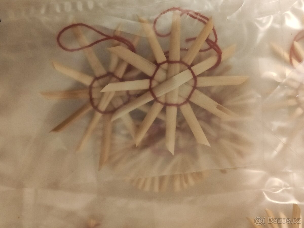 vánoční ozdoby slaměné balíček 14 ks 70,- Kč - 8