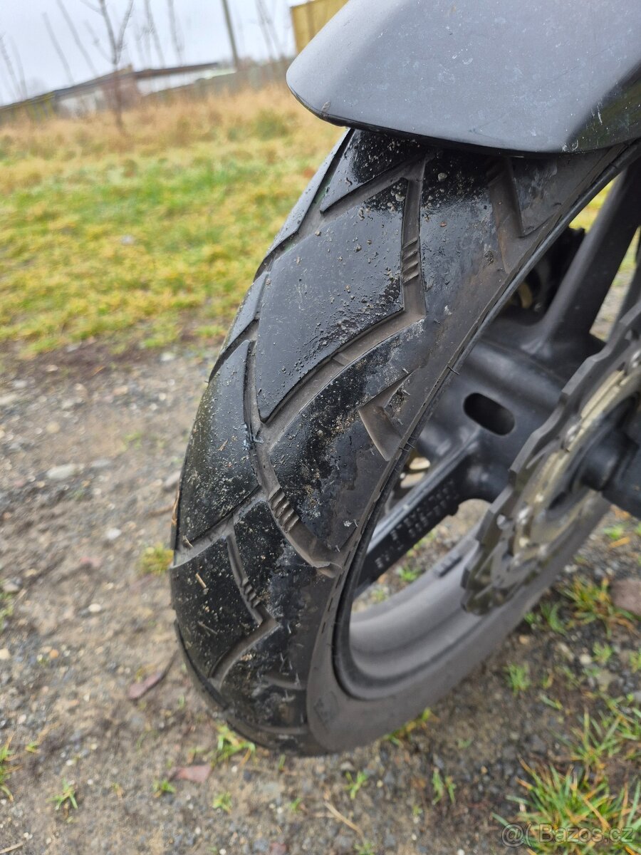 Suzuki Vstrom 650 - 8