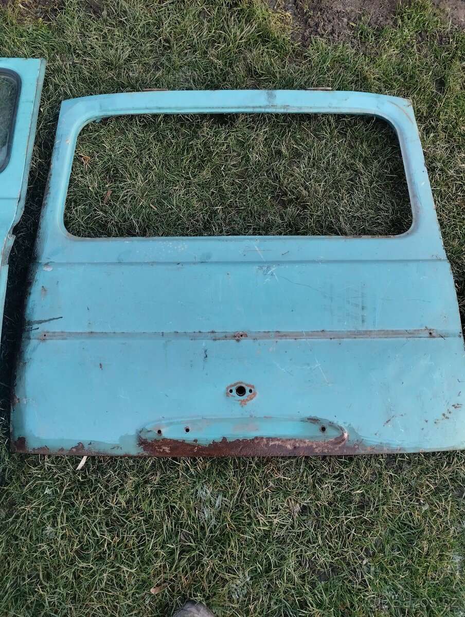 Dveře na Škoda 1202 - 8