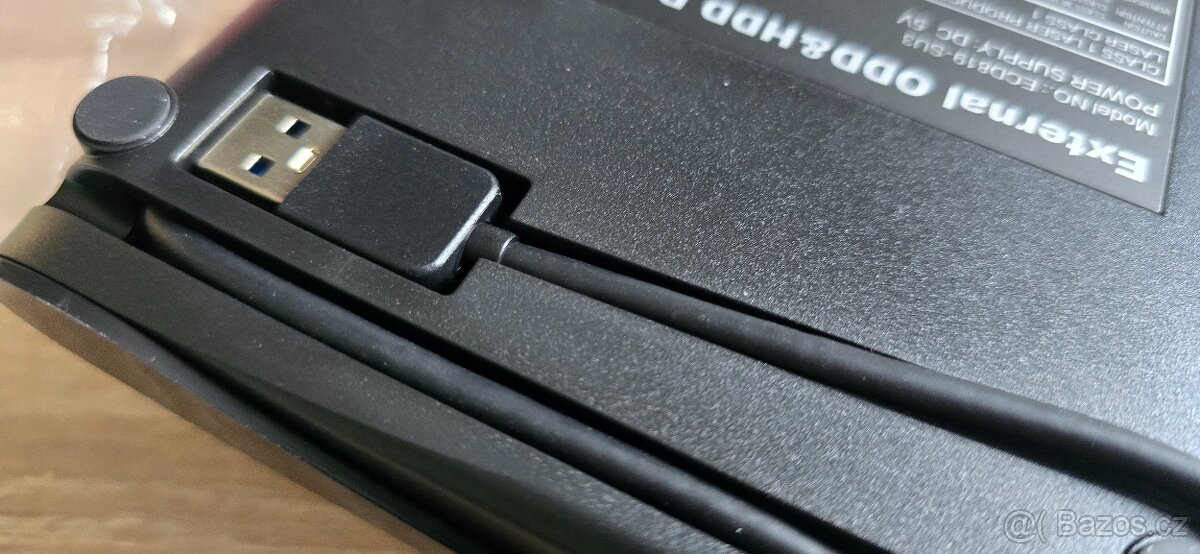 Externí DVD/CD vypalovačka-přehrávač s USB+USB-C - 8