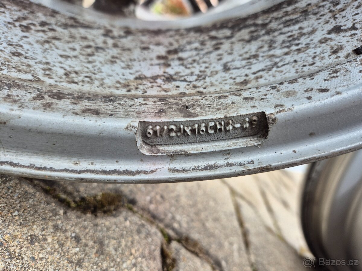 Disky Renault 6,5x16" - 8
