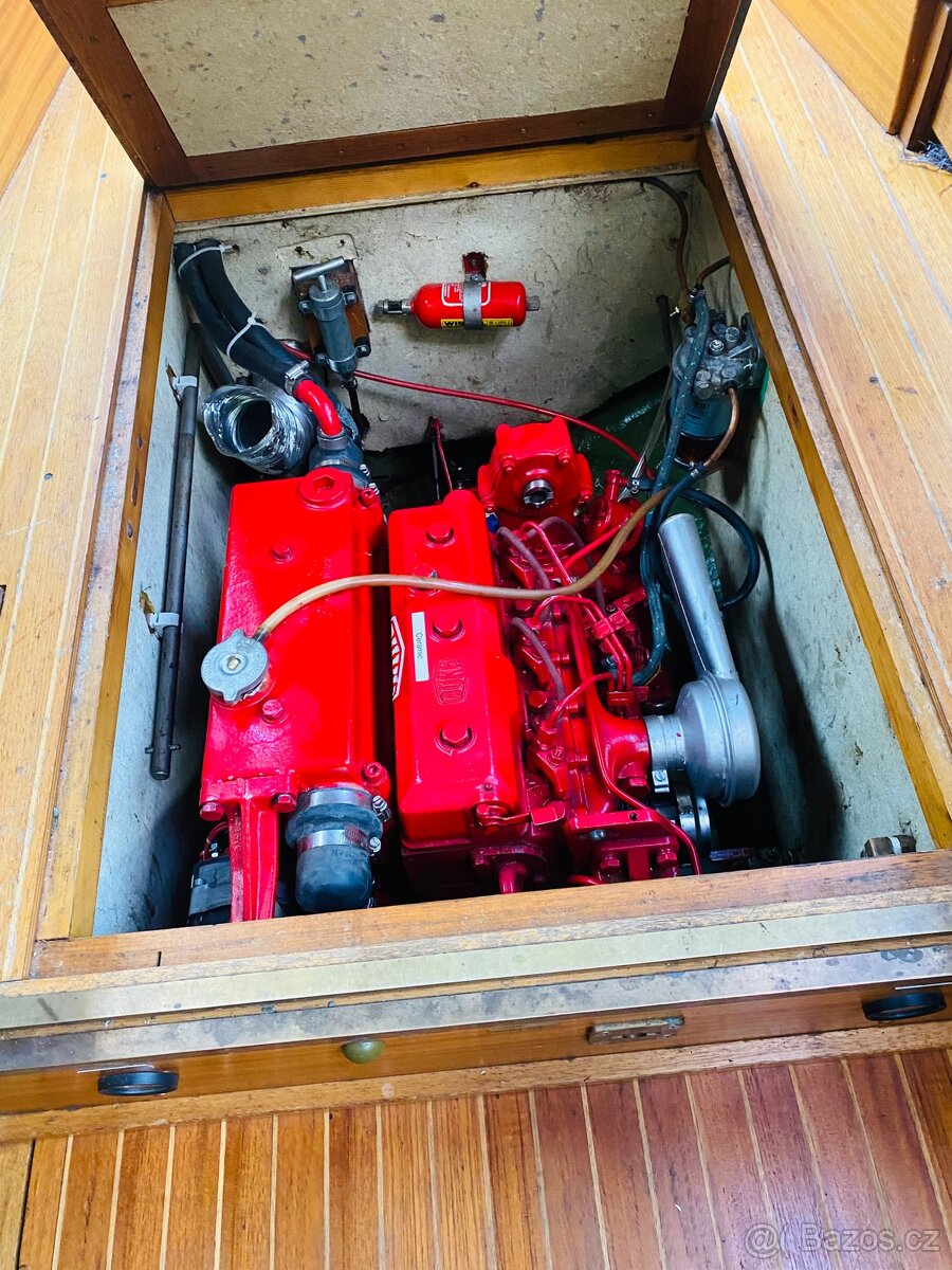 Motorsailer LM 27 Plachetnice, loď - 8