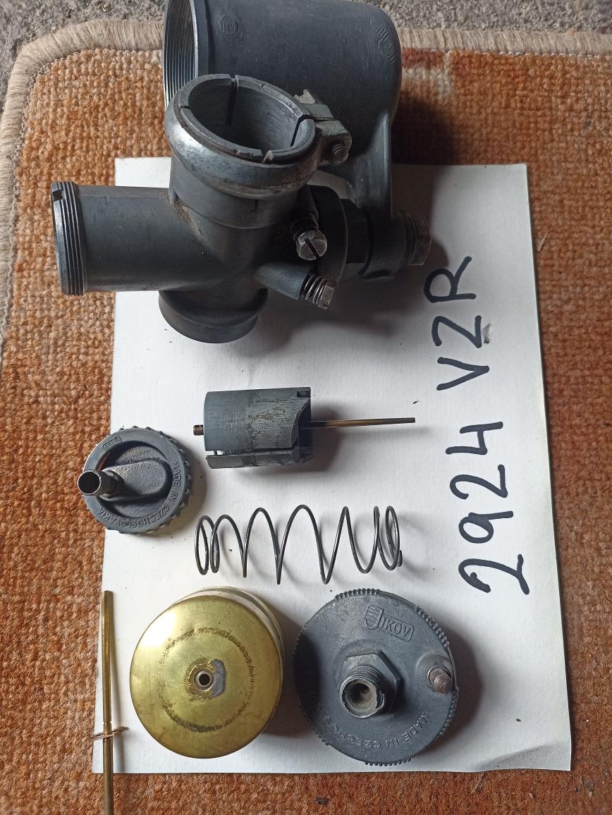 Karburátor Jawa -čz 350/354,Robot 98,Vikov ,Čz 502 - 8