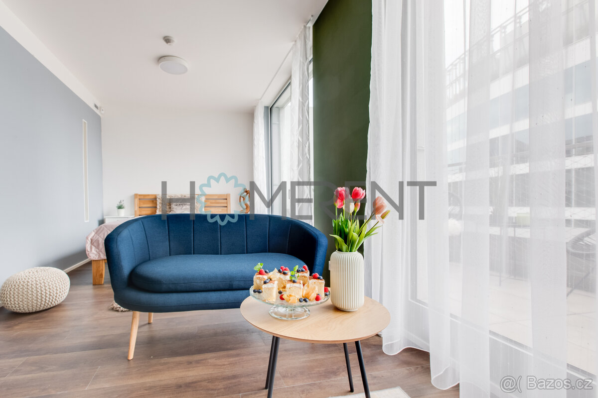 Moderní byt 1+kk s velkým balkonem a sdílenou terasou – Smíc - 8