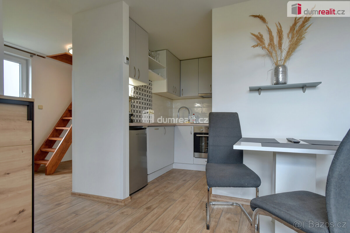 byt 1+1, 33 m2, mezonet, Abertamy - 8