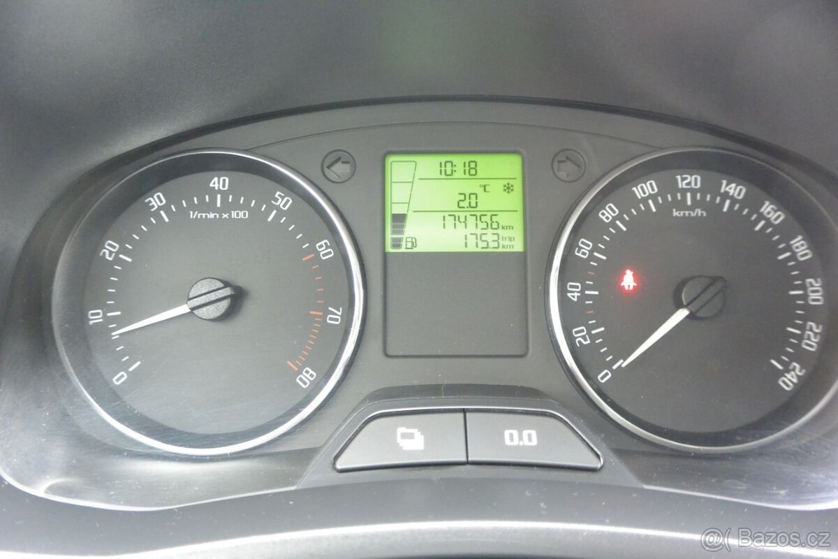 PRODÁM Škoda Roomster 1.2TSi - 8