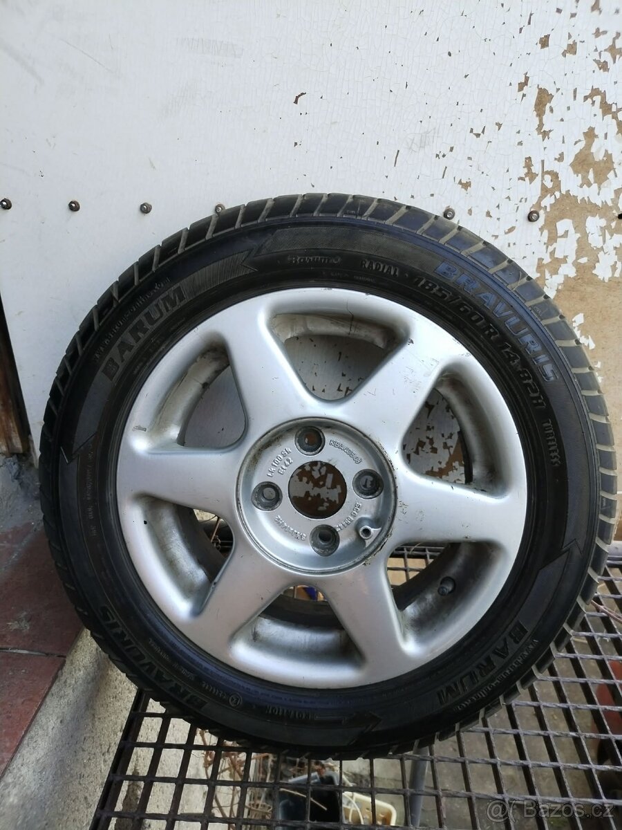 Sada alu kol na Felicii - 8