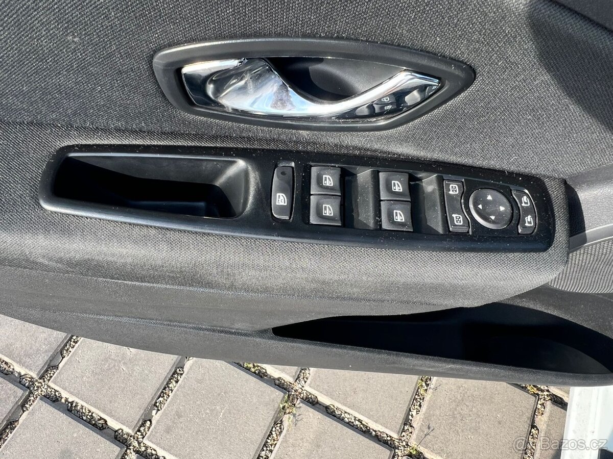 Renault Megane kombi - 8