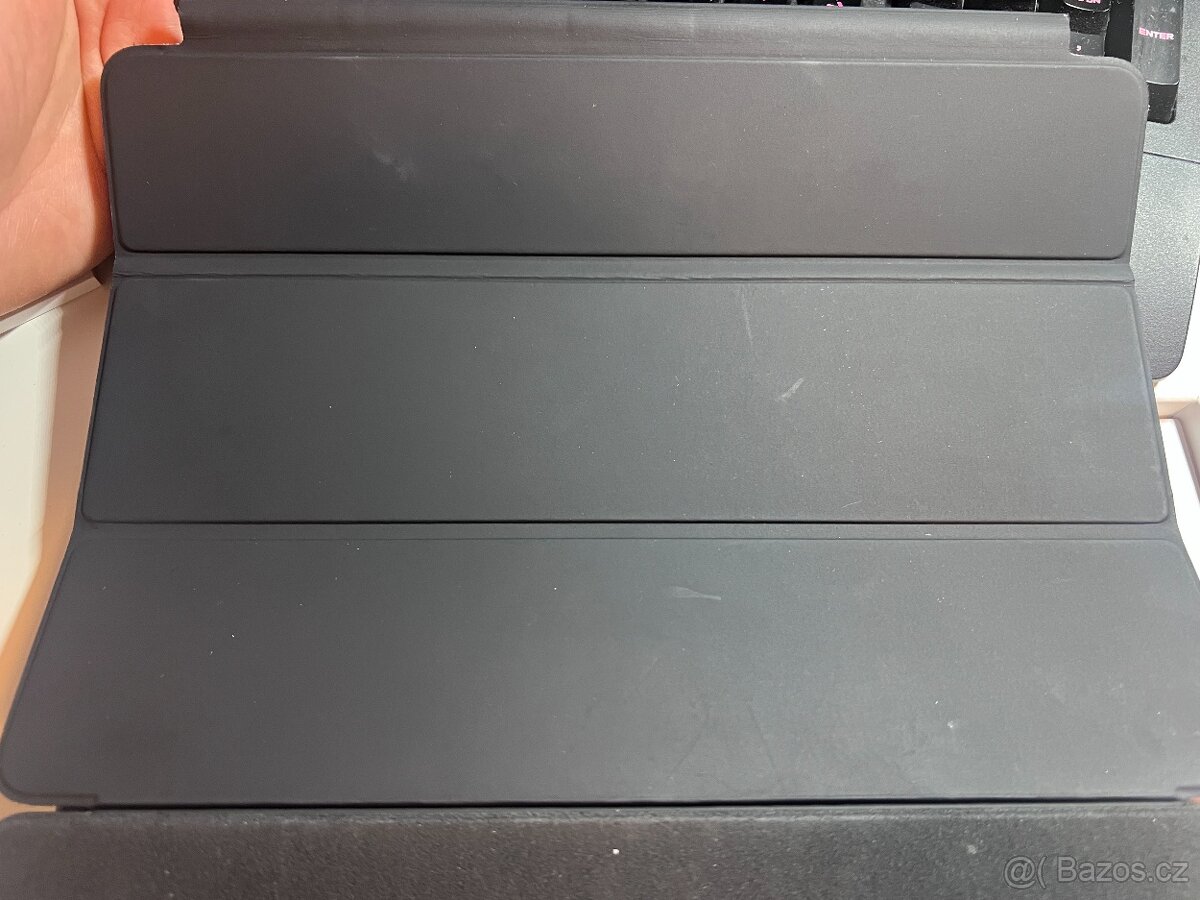 Apple Smart Keyboard MX3L2CZ/A – česká klávesnice pro iPad - 8