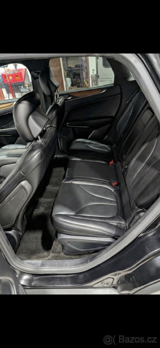 Lincoln MKC 2016 - 8