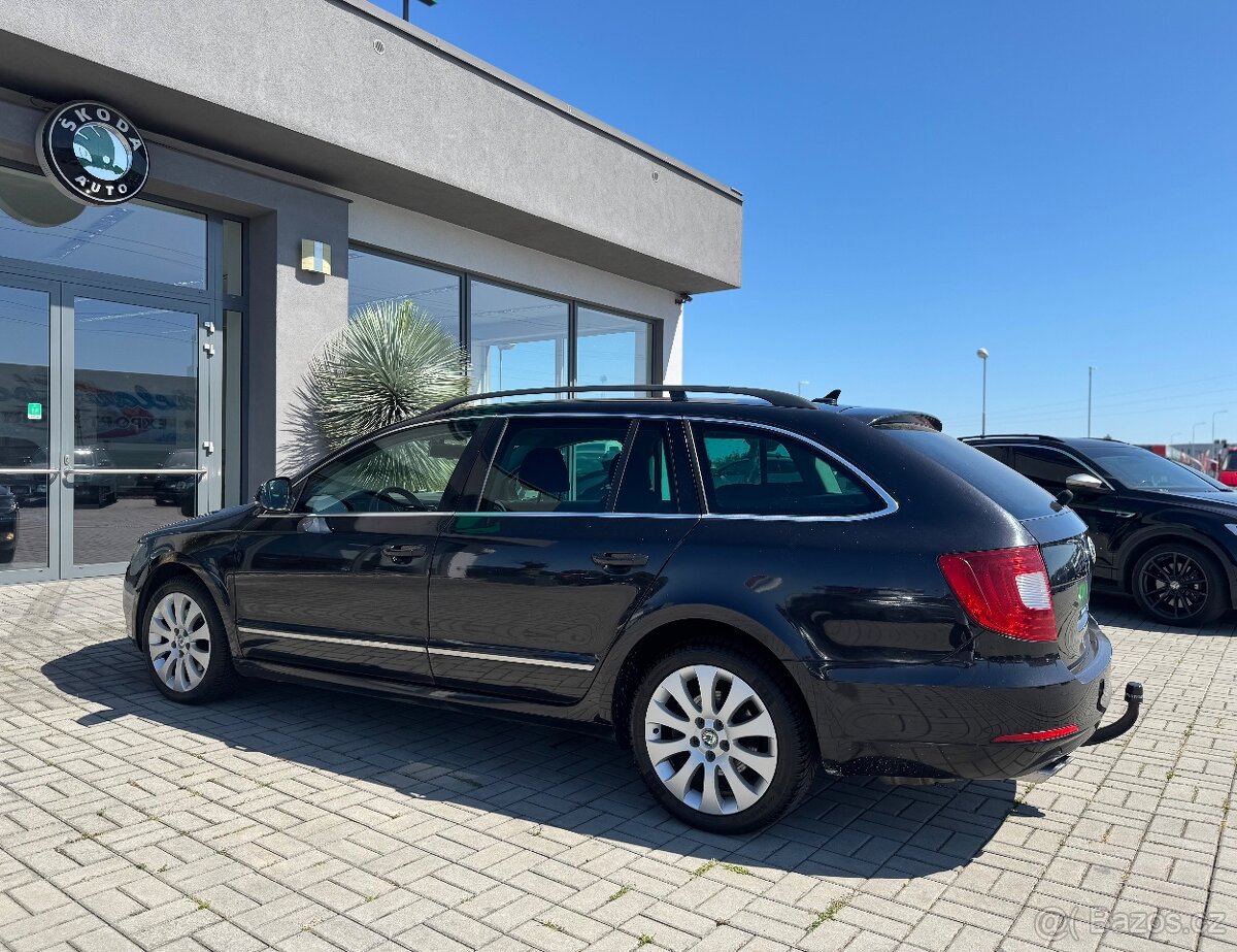 Škoda Superb 2,0 TDI 125kW DSG ELEGANCE ALU NAV - 8