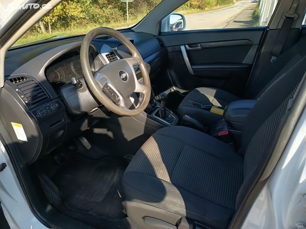 Chevrolet Captiva 2.4i 100kw 1.majitel - 8