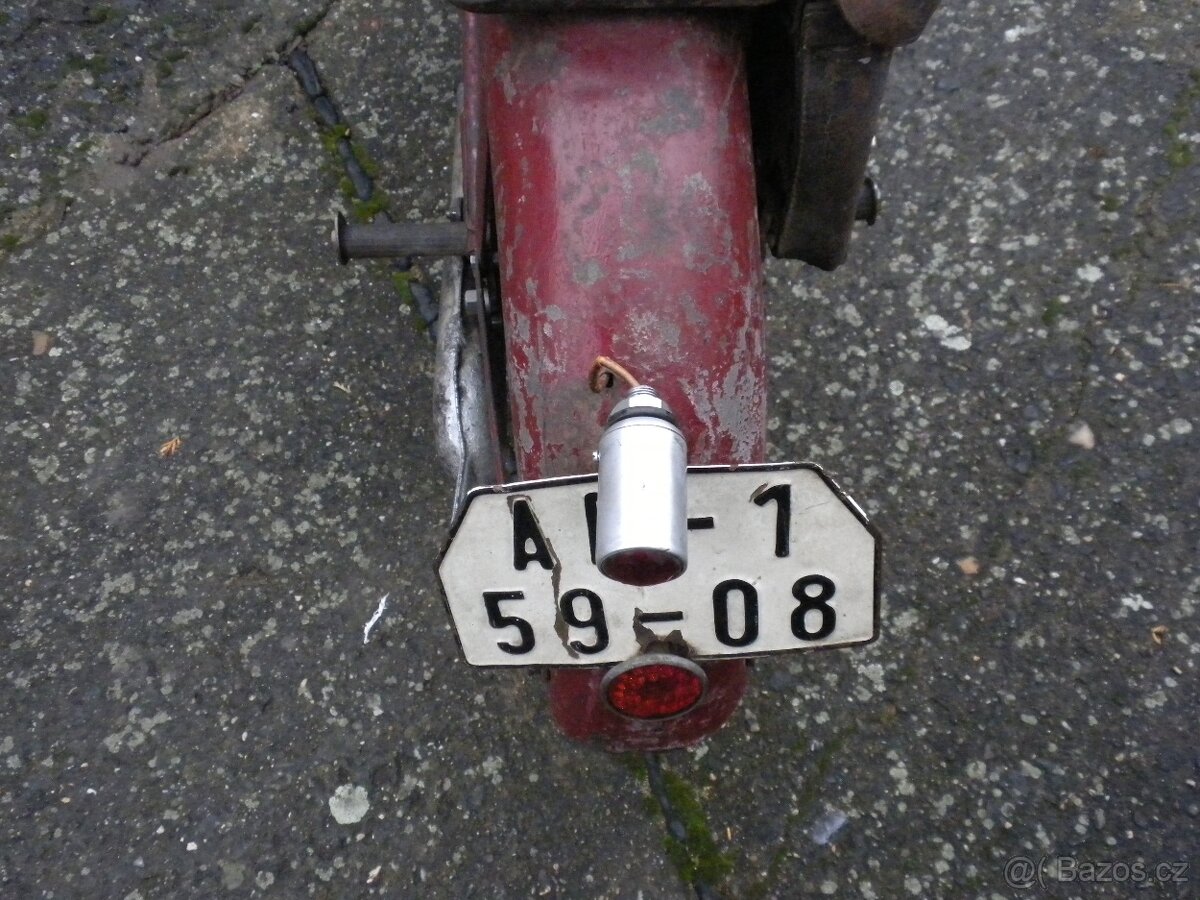 JAWA VILLIERS r.v.1934 bez dokladů dlouhá léta na půdě - 8